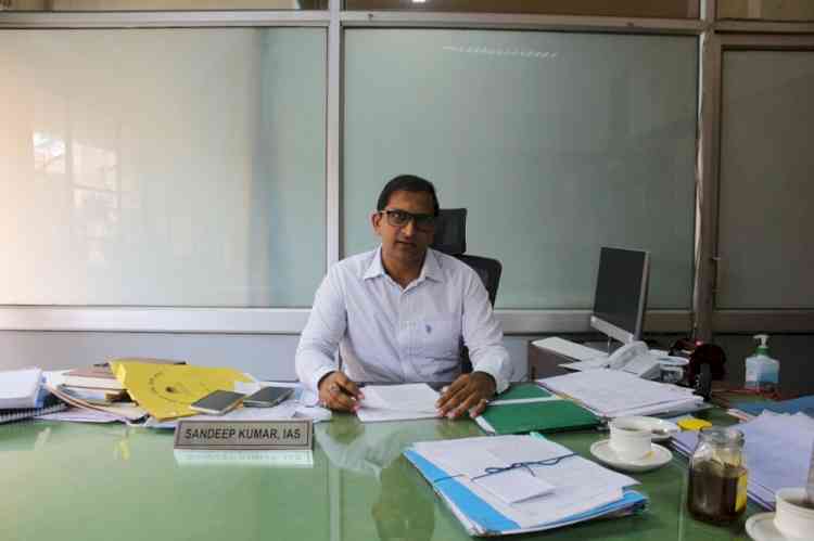 2015-Batch IAS Officer Sandeep Kumar takes over as Ludhiana's first ADC (Urban Development) 