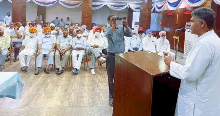 Congress party stands shoulder to shoulder with farmers against central agriculture laws: MP Tewari