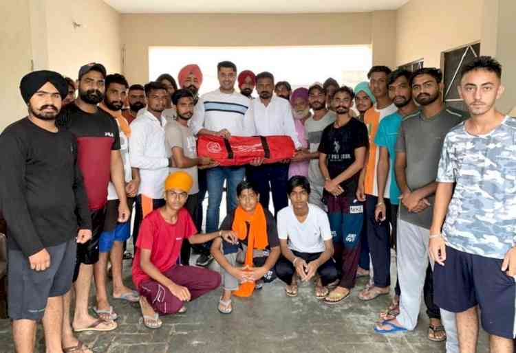 PYDB Chairman distributes sports kits to various villages in Sahnewal