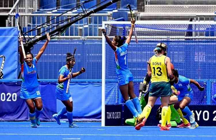 Olympics: India beat Australia 1-0, storm into women's hockey semifinals