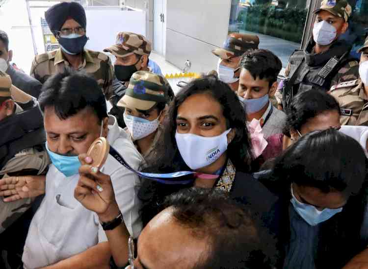 Sindhu accorded warm welcome on arrival in Delhi