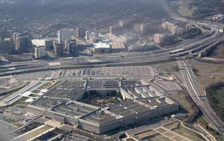 Pentagon on lockdown after gunshots fired near Metro station