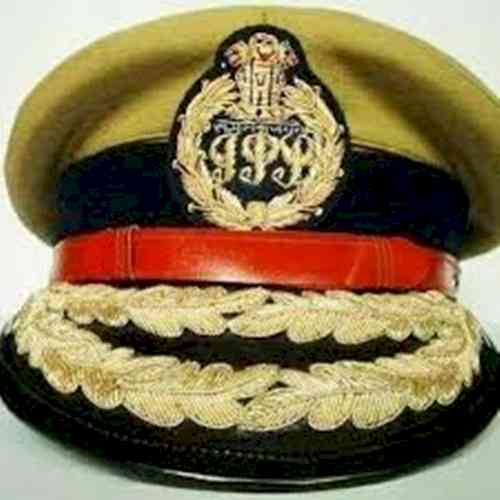 Fake IPS, IAS officers in Bengal beware