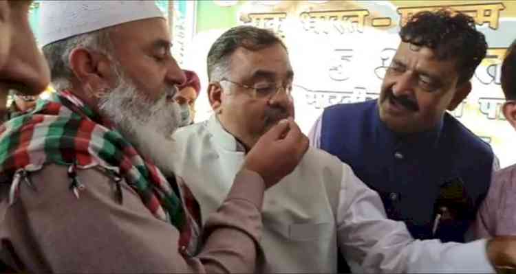 Post-Article 370 J&K has started smiling, Gupkar gang still crying : Chugh