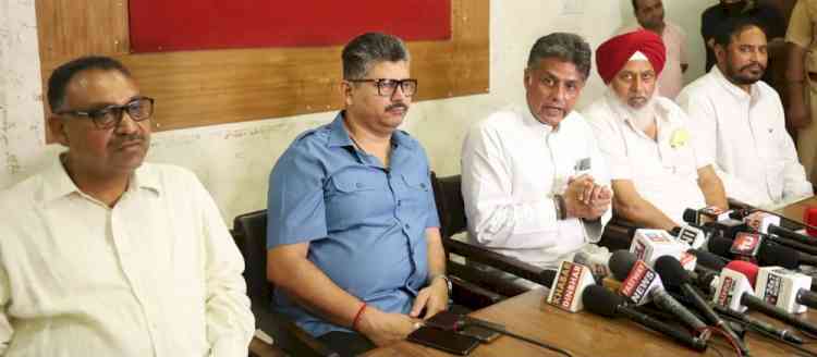 Arrogance of government responsible for parliamentary logjam: Tewari