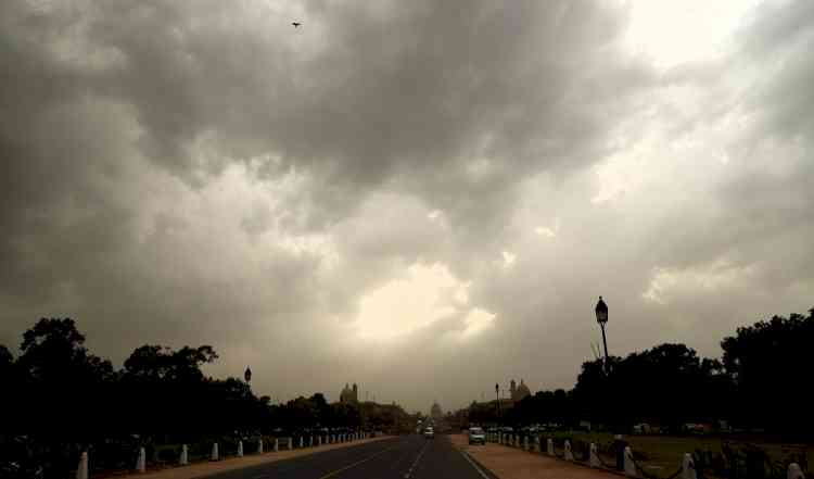 Light rain likely in Delhi