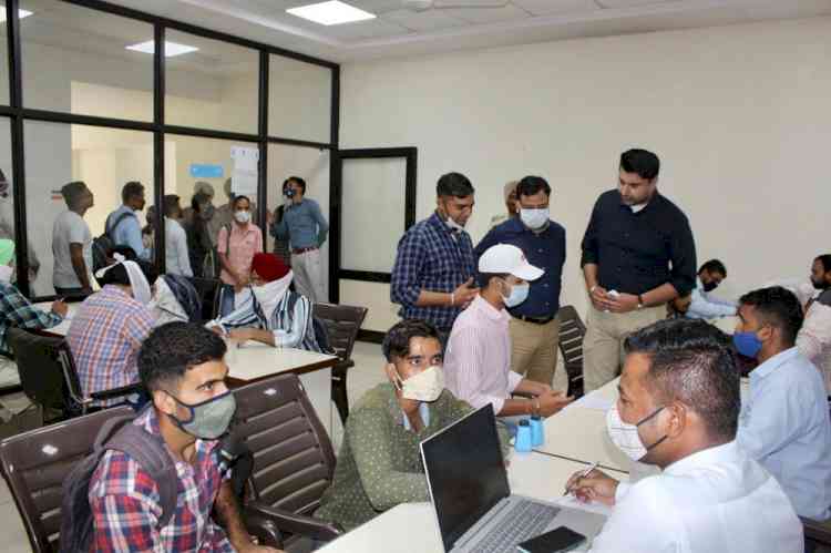 Job fair proves boon for unemployed youth as 68 selected for jobs at DBEE: Bindra