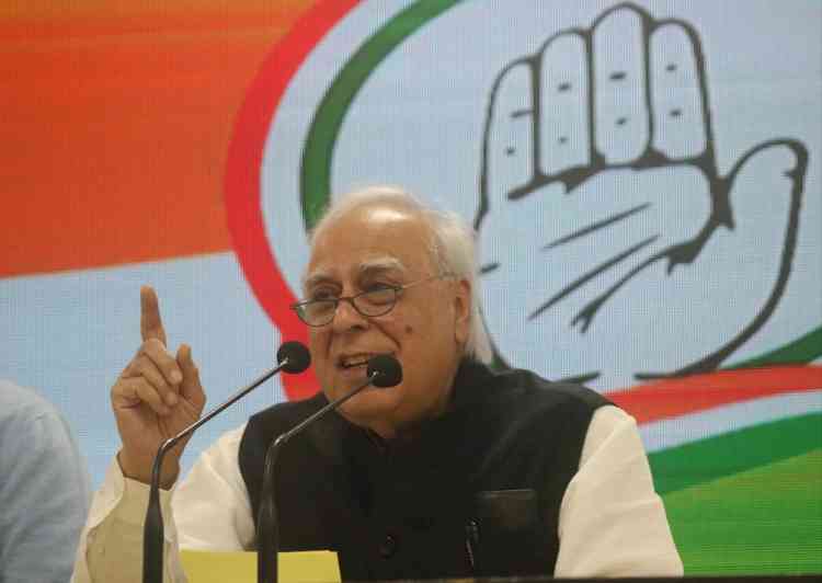 Sibal's private dinner party becomes talk of the town in Lutyens' Delhi