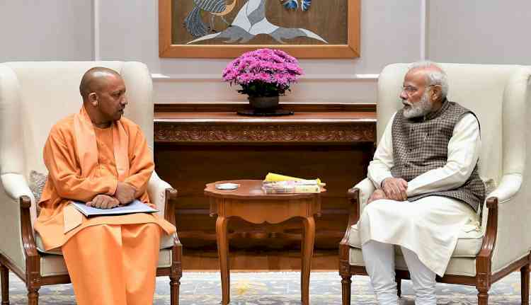 5 held for slogans against Modi-Yogi