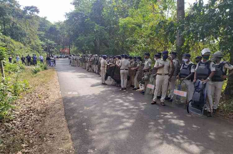 Teen drowns off Goa beach: Cops caution against sharing images (Ld)