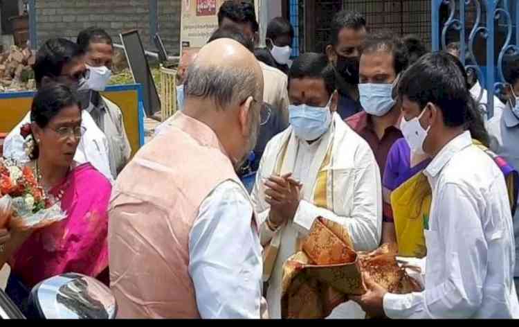 Amit Shah worships at Srisailam temple