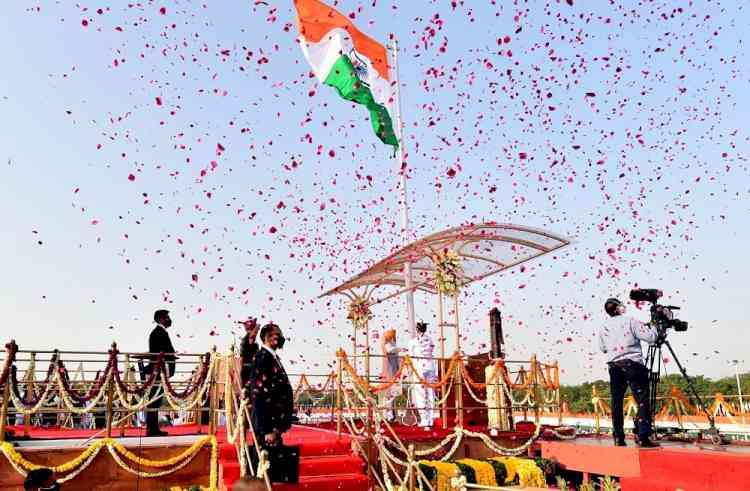 Modi lauds Covid warriors in Independence Day speech