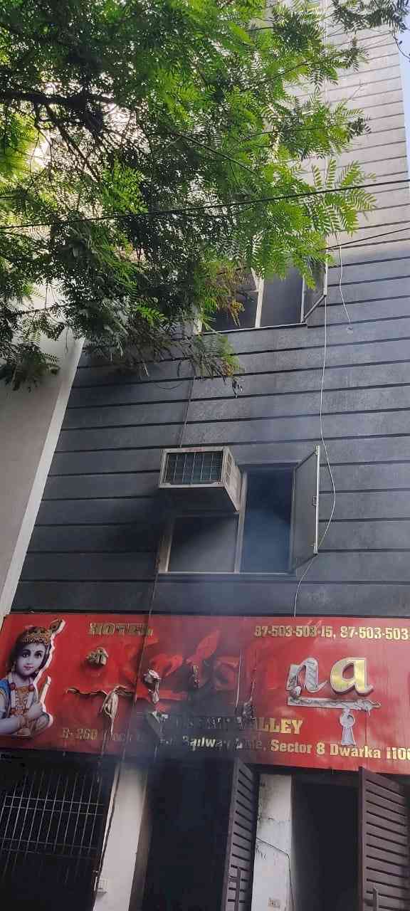 Fire breaks out in Delhi hotel, 2 bodies recovered