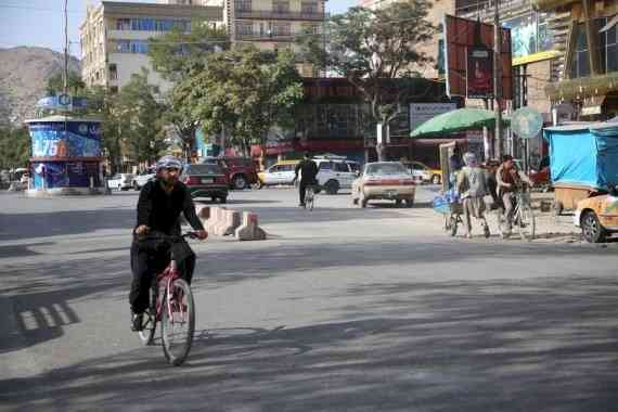 Businesses shut as people stay indoors on Day 1 of Taliban Emirate