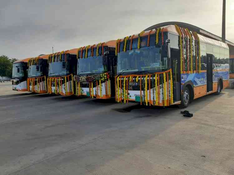 JBM’s ECO-LIFE 100 per cent electric air-conditioned city buses flagged off by Mayor Ahmedabad 