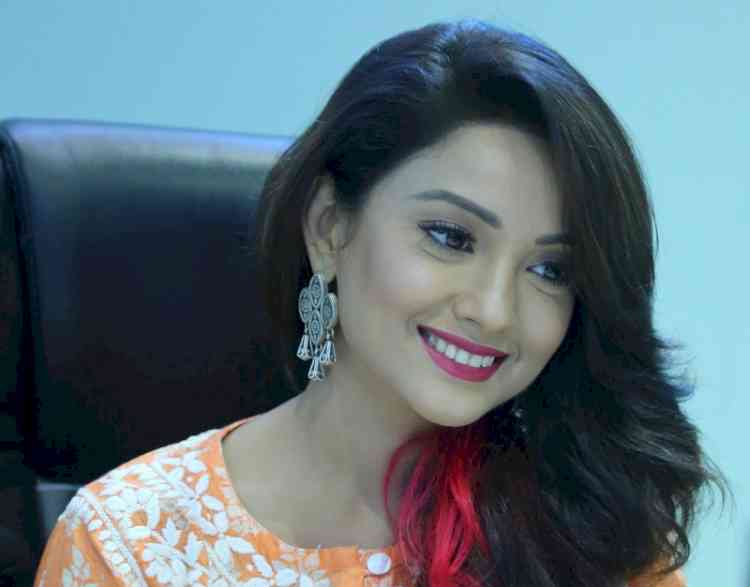 Interview with Actress Adaa Khan, lead of show Amrit Manthan which airs on Channel Azaad