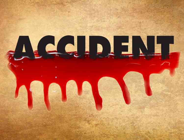 2 killed, 24 injured as mini bus overturns on expressway