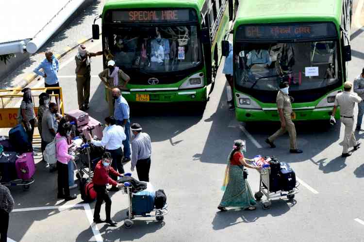 MHA recommends CBI probe into 1,000 low-floor bus purchase by Delhi govt