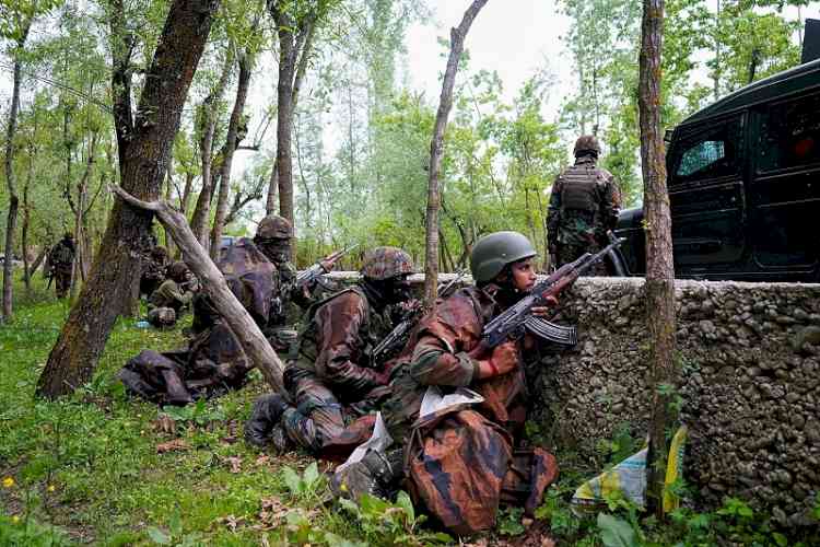 2 terrorists killed in gunfight in J&K's Pulwama