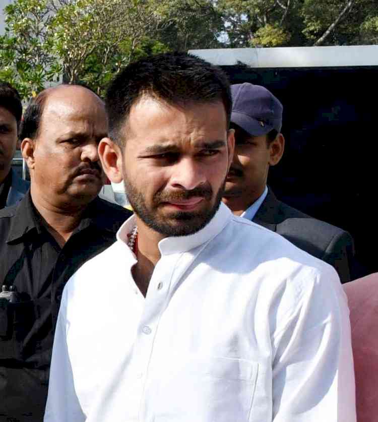 Tej Pratap in reported altercation with Tejashwi at Rabri Devi's house