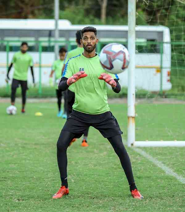 Goalkeeper Anuj Kumar joins Aizawl FC on loan