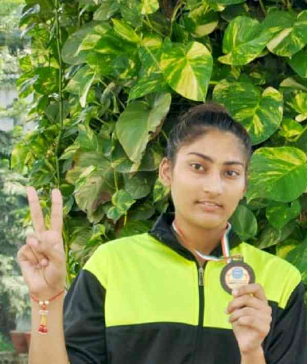 Mandeep Kaur bags Silver and Bronze medal in Kickboxing Punjab State Championship 