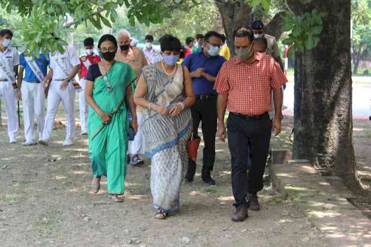 Debendra Dalai, Dr Abdul Qayum walk eco way in St. John's High School