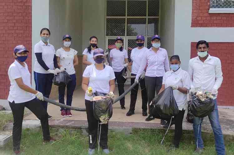 Cleanliness drive at Centre for Medical Physics Garden, PU