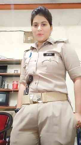 UP woman constable sent to lines for Insta video