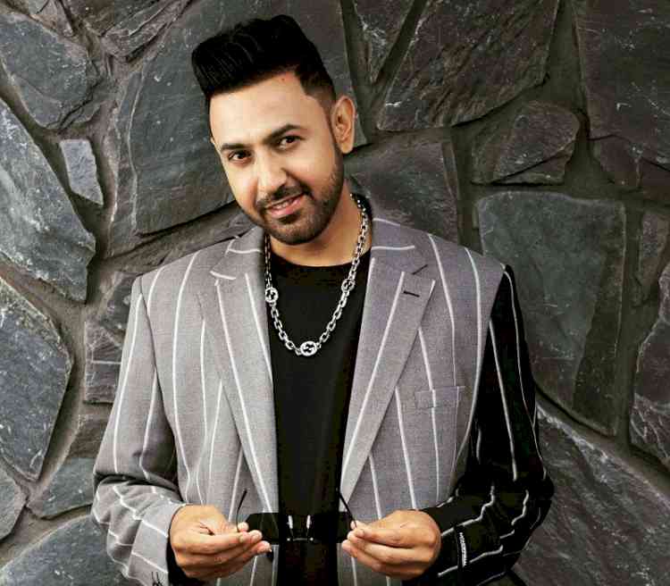‘Siraa Hoya Peya’ by Gippy Grewal released from his album Limited Edition.