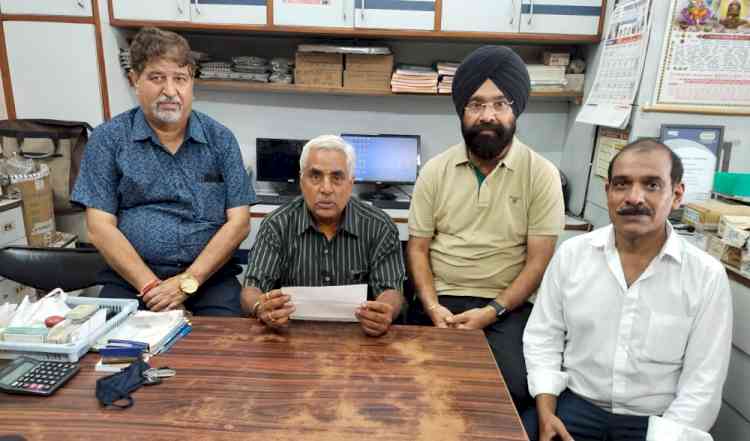 Withdraw professional tax, demands Punjab Pradesh Beopar Mandal