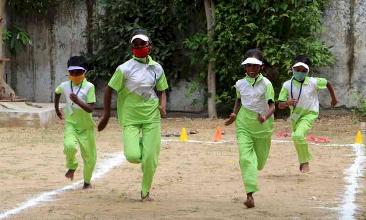 Inspired by Olympics glory, children of construction workers take part in iMpower’s 'Khel Malhar' competition on National Sports Day