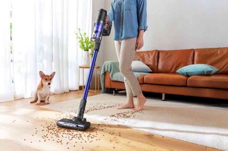 HomeVac S11 Go cordless vacuum is your perfect maid at home