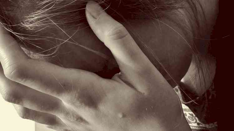 UP cop booked under POCSO for torturing girl