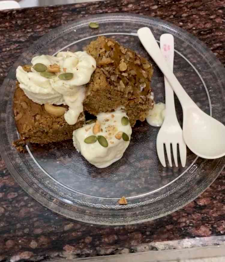 Demonstration of bottle gourd ice-creams and cake making at Home Science College