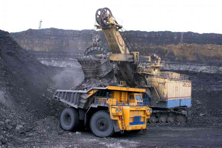 Govt looks at revising coal stock rules to address fuel shortage