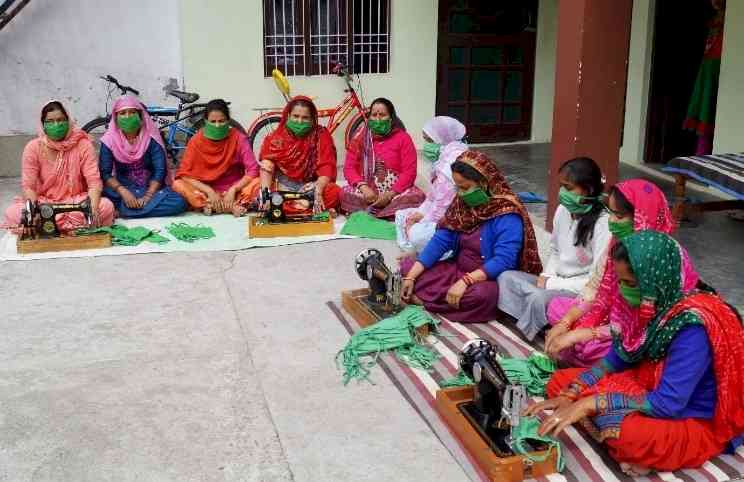 1,500 self-help women groups in Himachal stitch 40 lakh masks