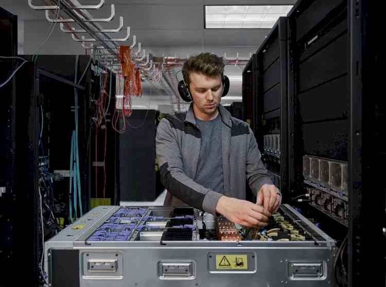 IBM unveils new generation of IBM Power servers for frictionless, scalable hybrid cloud