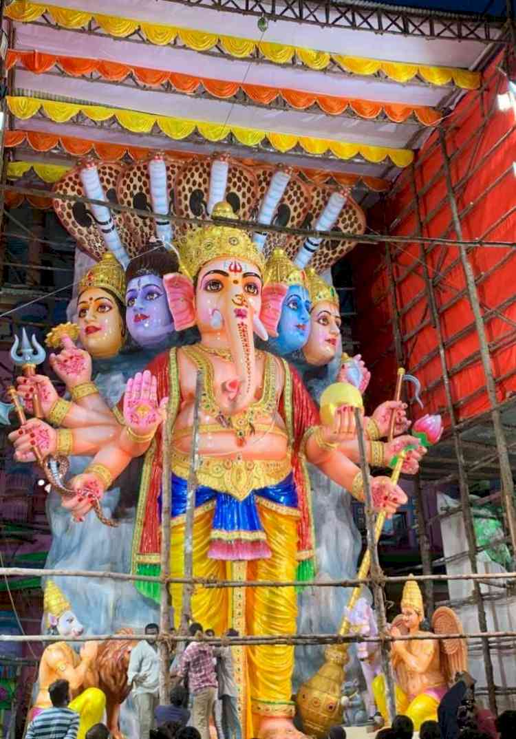 Hyderabad's tallest Ganesh idol is again centre of attraction