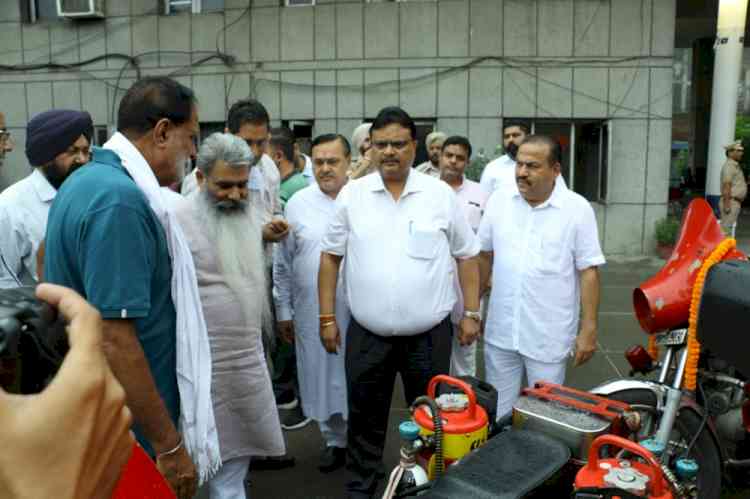 Bharat Bhushan Ashu dedicates modernized and revamped firefighting and rescue infrastructure in Ludhiana