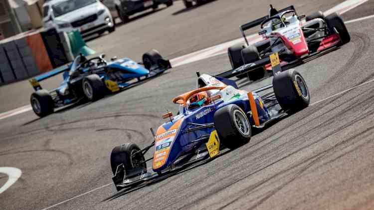 Daruvala claims F2 Sprint Race for first win of the season