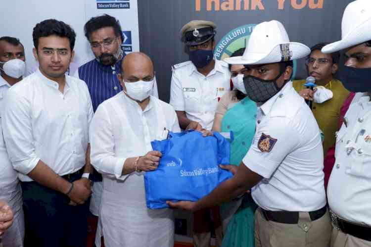 Silicon Valley Bank hands over endurance kits to Bengaluru Traffic Police in presence of CM of Karnataka