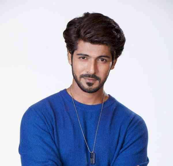 Sheezan Mohammed as Aarya in India's First Hindi Rural Entertainment Channel, Azaad's new show Pavitraa Bharose Ka Safar