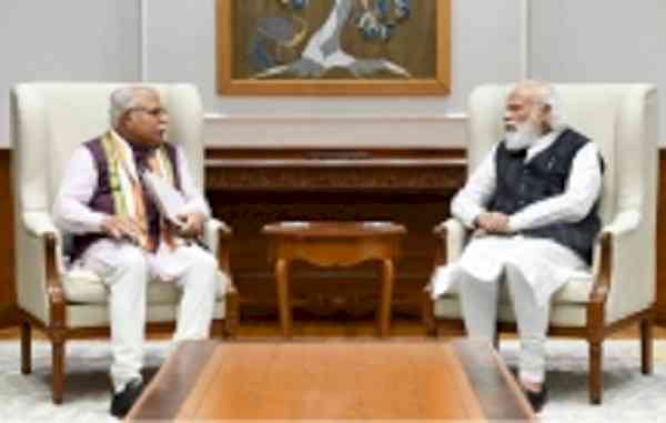 Haryana CM meets PM, briefs about farmers protest, Karnal incident