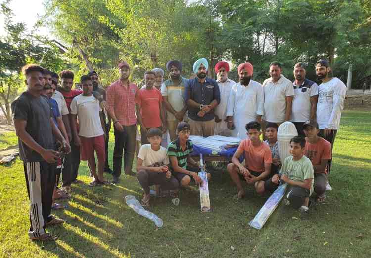 Four village panchayats get sports kits in Gill Constituency