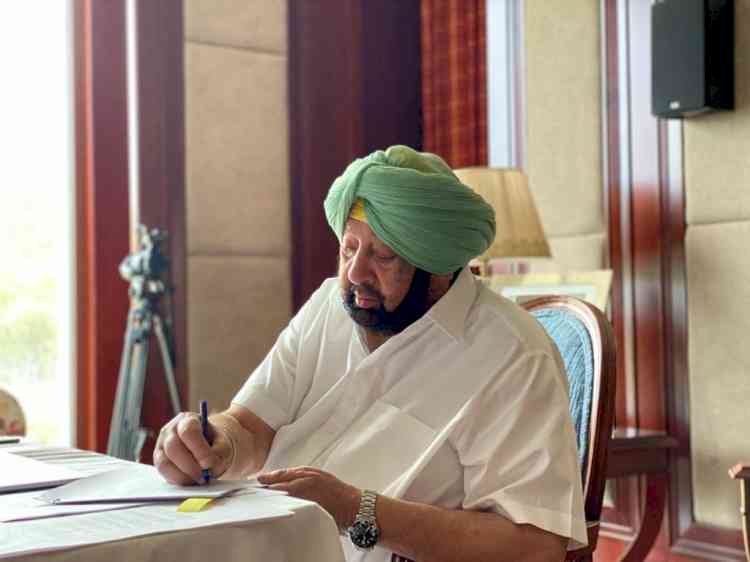 Anguished at political events, Amarinder wrote to Sonia before quitting