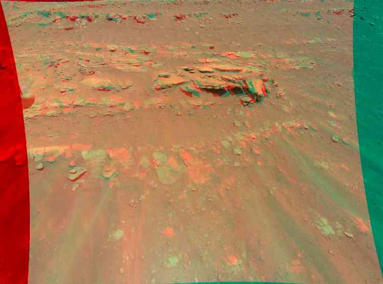 NASA's Ingenuity captures Mars rock feature in 3D