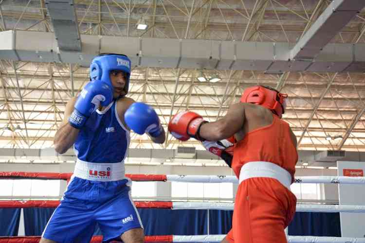 Shiva Thapa storms into semis at Elite Men's National Boxing
