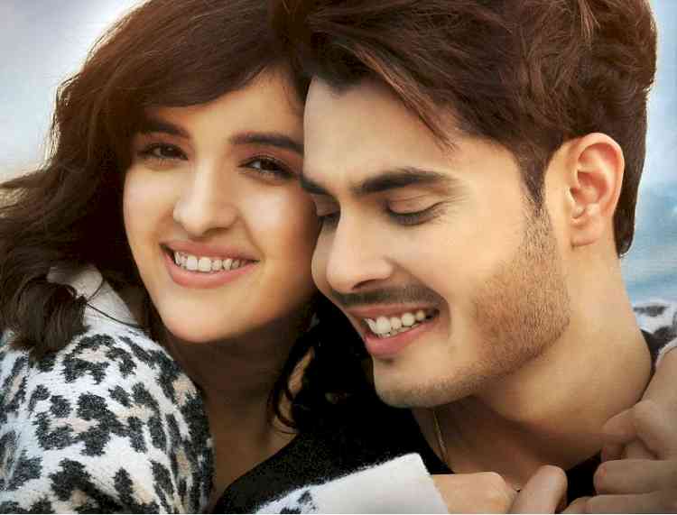 Shirley Setia out with sweet love story in her latest track ‘Tere Naal Rehniya’!