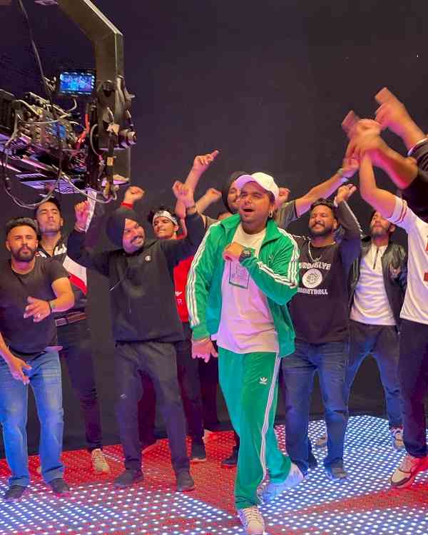 Ninja’s new Bhangra Number ‘Naa Puch Ke’ released